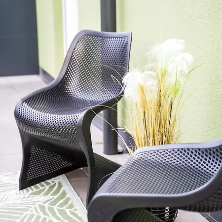 Eggenberg - - Self Check-in *