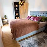 Апартаменти Eggenberg - - Self Check-in Грац