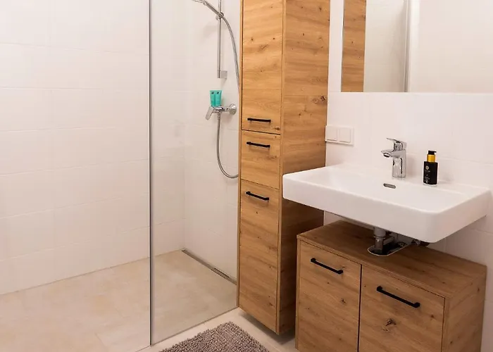 Eggenberg - - Self Check-in Apartman *