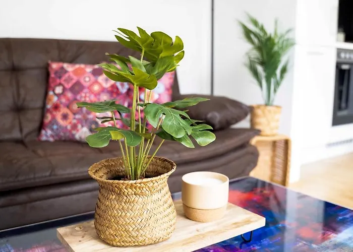 Eggenberg - - Self Check-in Graz